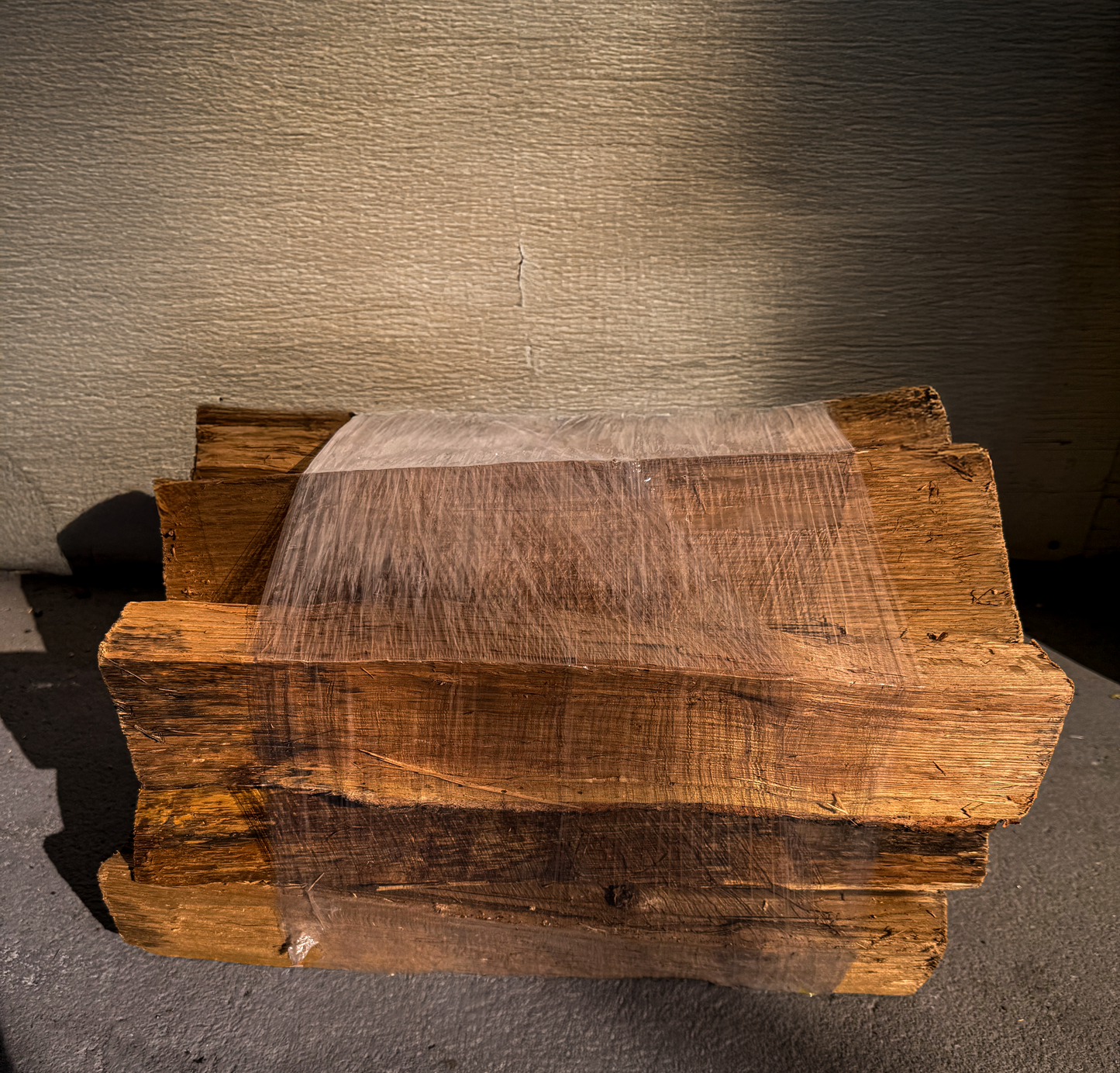 Kiln-Dried Hardwood Firewood